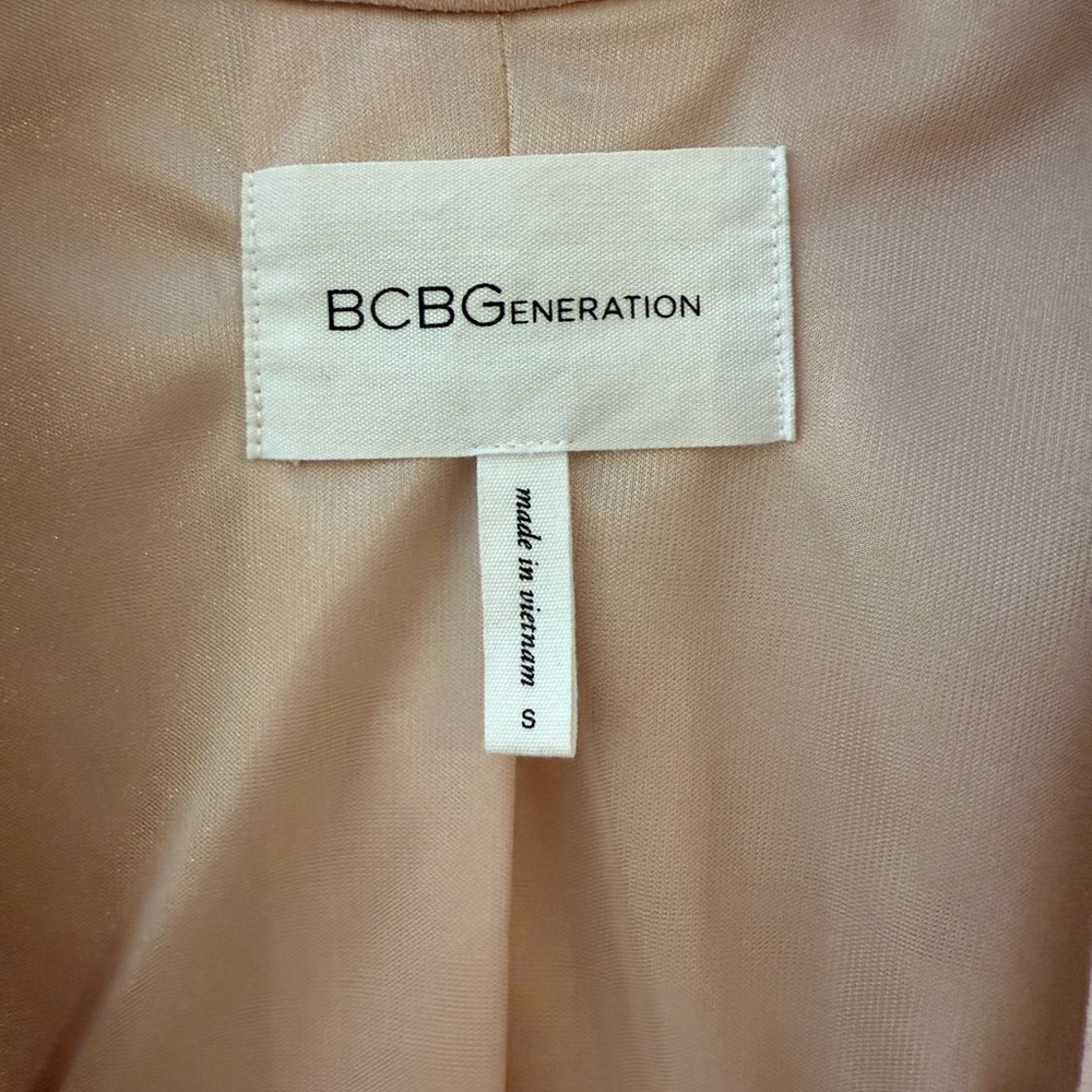 BCBGeneration Open-Front Blazer in Blush - Picture 3 of 9